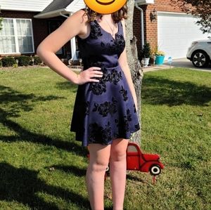 Beautiful, Like New, Navy & Black Floral Homecoming Dress, Small